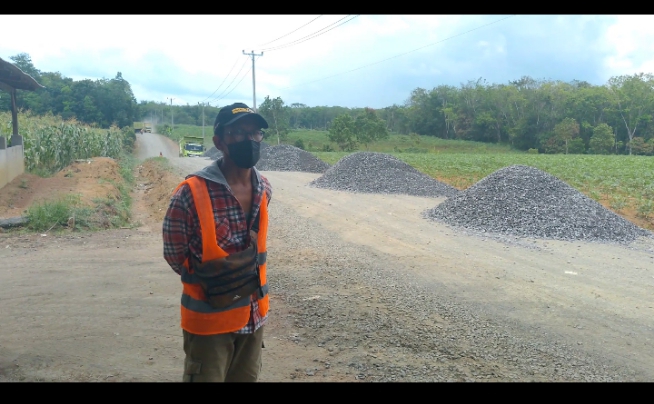 Alhamdulillah, Rekanan CV Berdikari Reksa Mandiri Lanjutkan Rekontruksi Jalan Moris Jaya