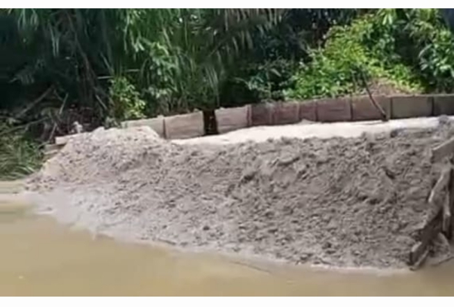 Penambang Pasir di Kampung Banjar Agung Kebal Hukum