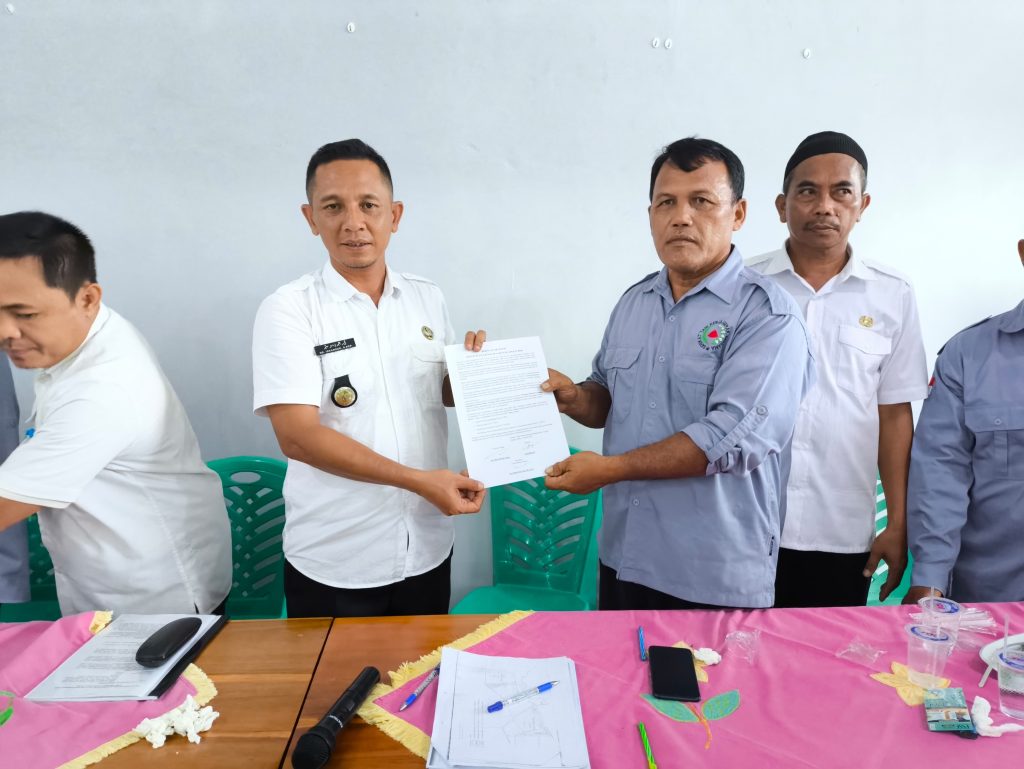 Masyarakat Dua Kampung Di Tuang Bawang Bakal Ganyang Lahan Plasma BNIL